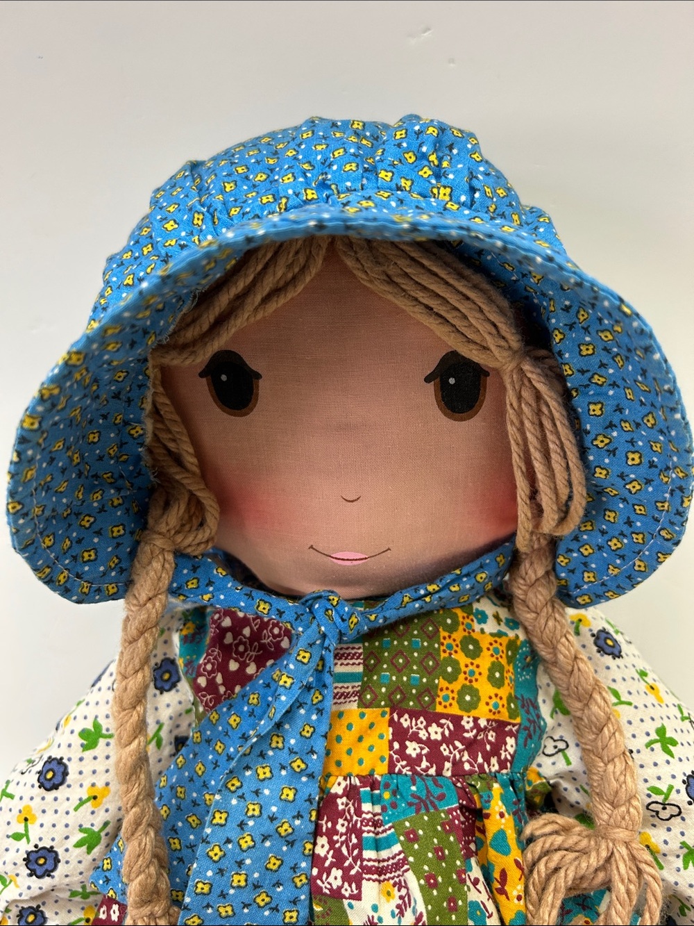 Vintage 1970’s knickerbocker “The Original Holly Hobbie” 25” rag doll Taiwan